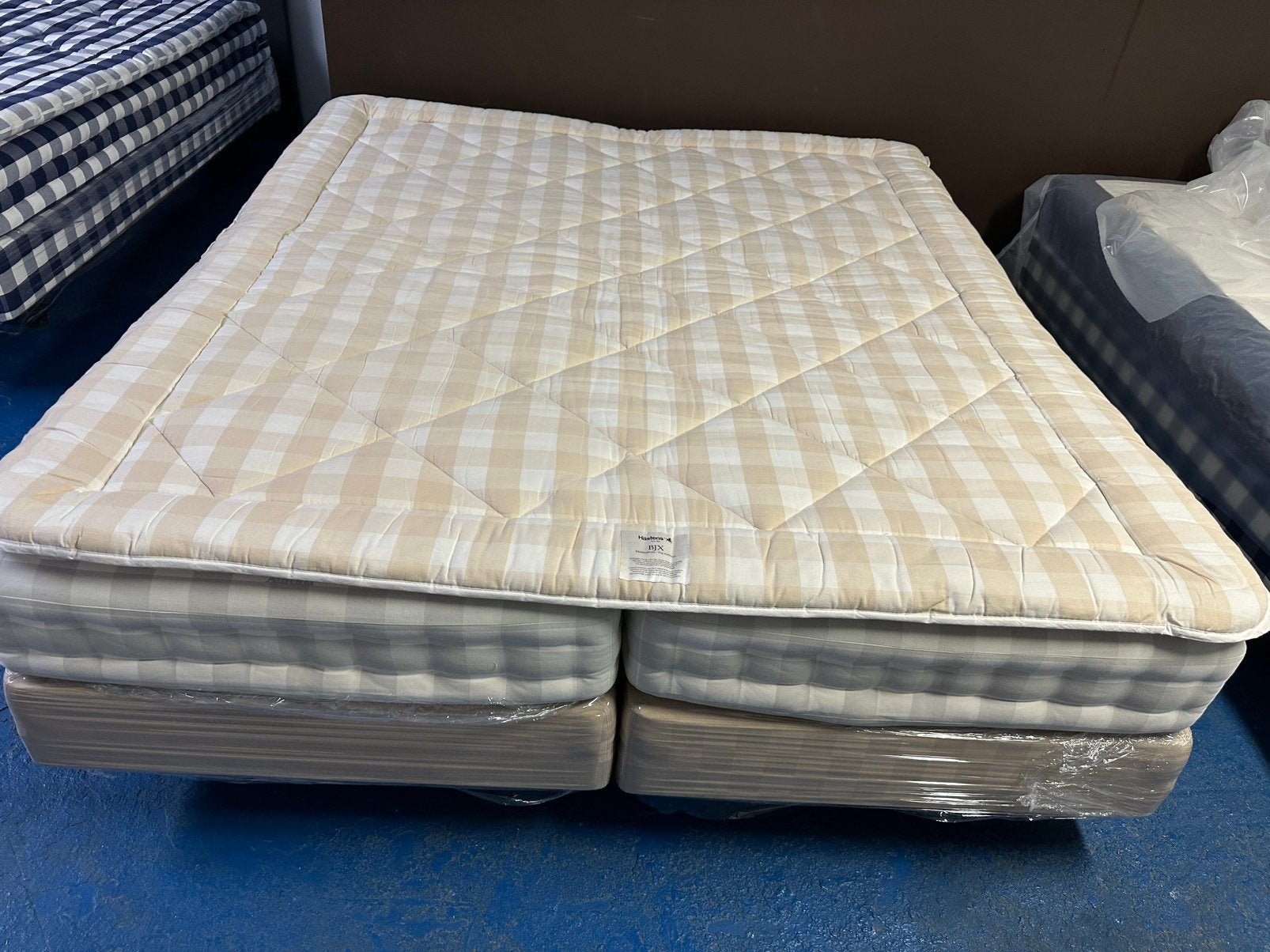 Hästens Boxspring Auroria 180x210 cm – met Enorme Korting, Beige, Tweepersoons, Ophalen of Verzenden, Zo goed als nieuw