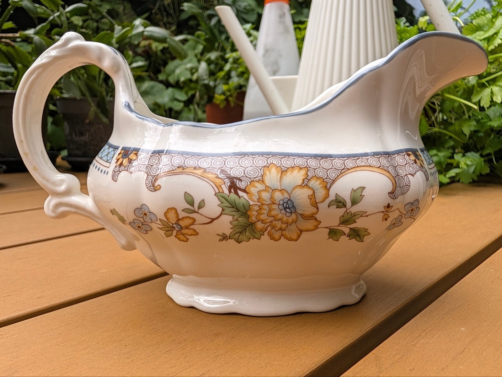sauskom Royal Doulton Temple Garden, Ophalen of Verzenden