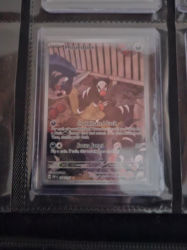 Pokemon Houndour 204/197 Obsidian Flames, Ophalen of Verzenden, Zo goed als nieuw, Losse kaart, Foil