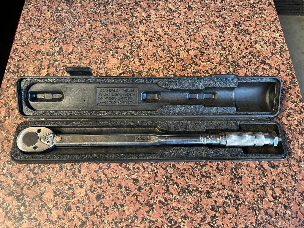 Silverline momentsleutel 28-210 Nm, Ophalen of Verzenden, Gebruikt