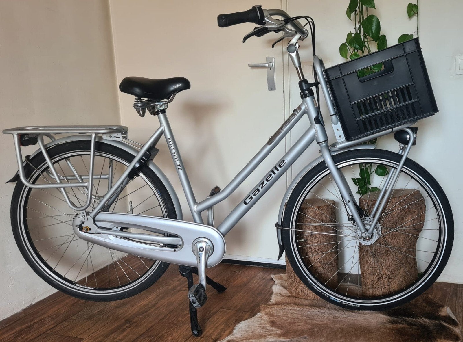 Mat zilveren GAZELLE type Heavy Duty NL Transportfiets | N7!, Ophalen, Versnellingen, 56 cm of meer, Zo goed als nieuw
