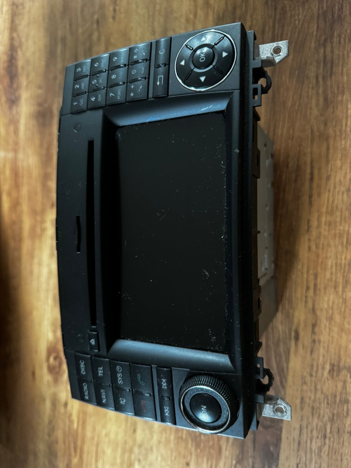 Mercedes viano comand radio w639 w169 w245 w906, Auto diversen, Autoradio's, Ophalen of Verzenden, Zo goed als nieuw