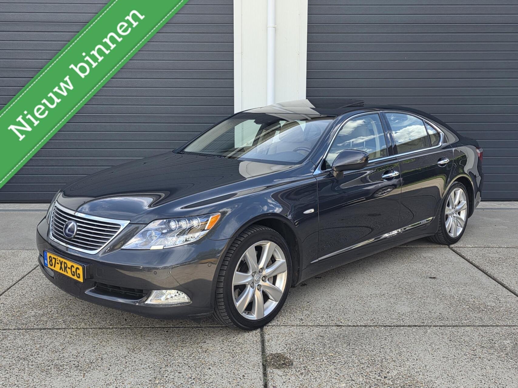 Lexus LS 600h President BTW auto €9.916 NETTO, Auto's, Lexus, Automaat, Gebruikt, 2245 kg, Bedrijf
