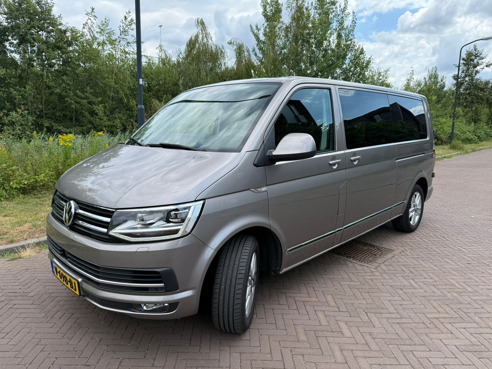 Volkswagen Transporter | DUB.CAB | 2.0TDI 110KW 2016 | GRIJS, Auto's, 4 cilinders, Volkswagen, Origineel Nederlands, 1904 kg