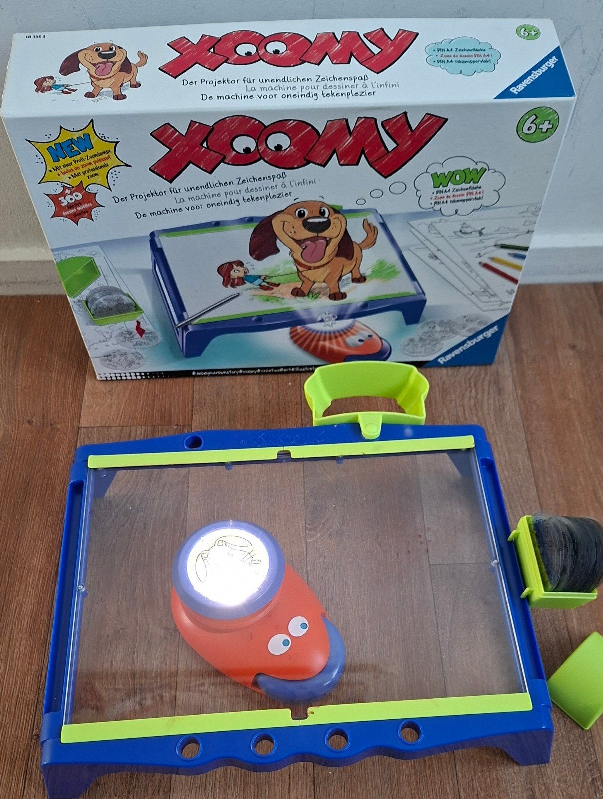 Ravensburger xoomy tekentafel projector, Ophalen of Verzenden, Gebruikt, Knutselen, Met licht