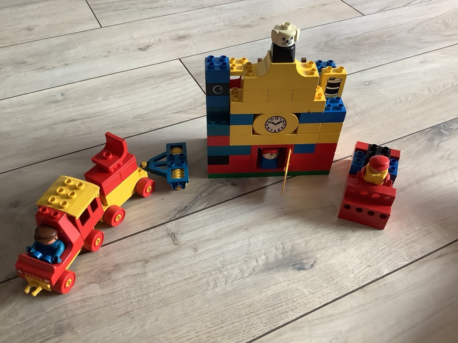 Vintage Duplo set: Trein, huis en figuren, Inclusief minifiguren, Gebruikt, Ophalen of Verzenden, Duplo
