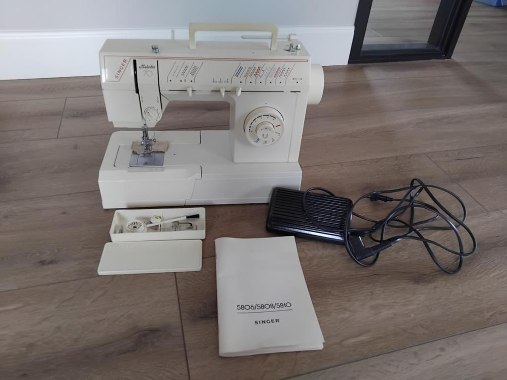 Singer naaimachine, Hobby en Vrije tijd, Naaimachines en Toebehoren, Ophalen of Verzenden, Gebruikt, Naaimachine, Singer