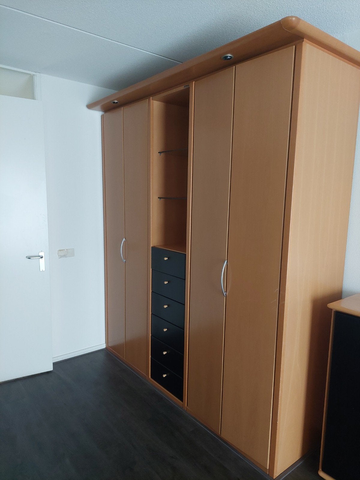 Hülsta kledingkast met lades en hangruimte, Gebruikt, 150 tot 200 cm, Modern, 50 tot 75 cm