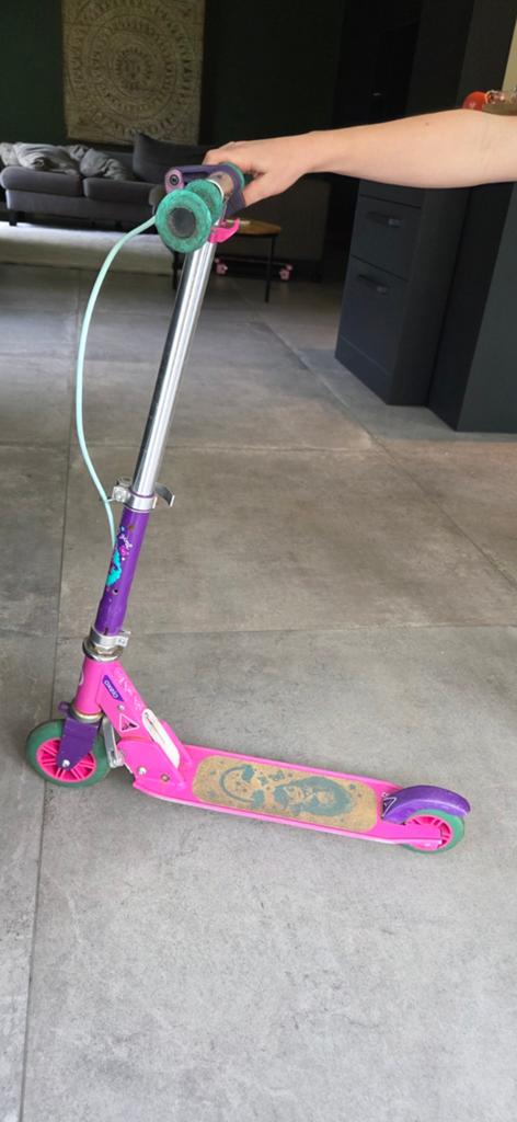 Leuke roze step voor kinderen - werkt super!, Ophalen of Verzenden, Gebruikt, Gewone step, Onbekend