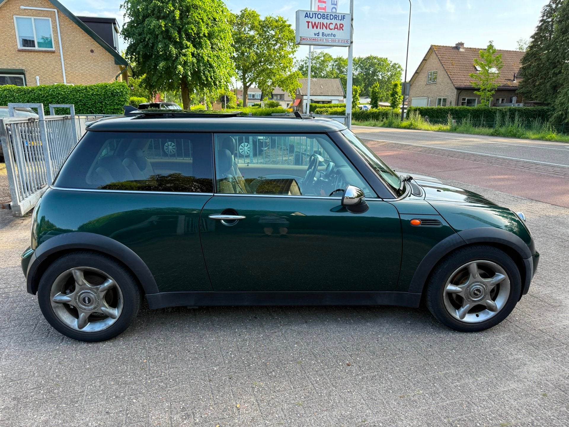 Mini Mini 1.6 Cooper Chili AIRCO LEDER PANO CRUISE LMV, Auto's, Mini, Voorwielaandrijving, 15 km/l, Gebruikt, Open dak