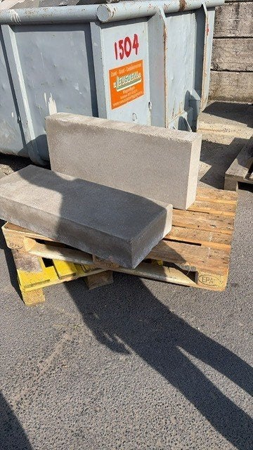 Traptrede 16x40x100cm grijs, Tuin en Terras, Ophalen, Zo goed als nieuw, Minder dan 25 cm, Beton