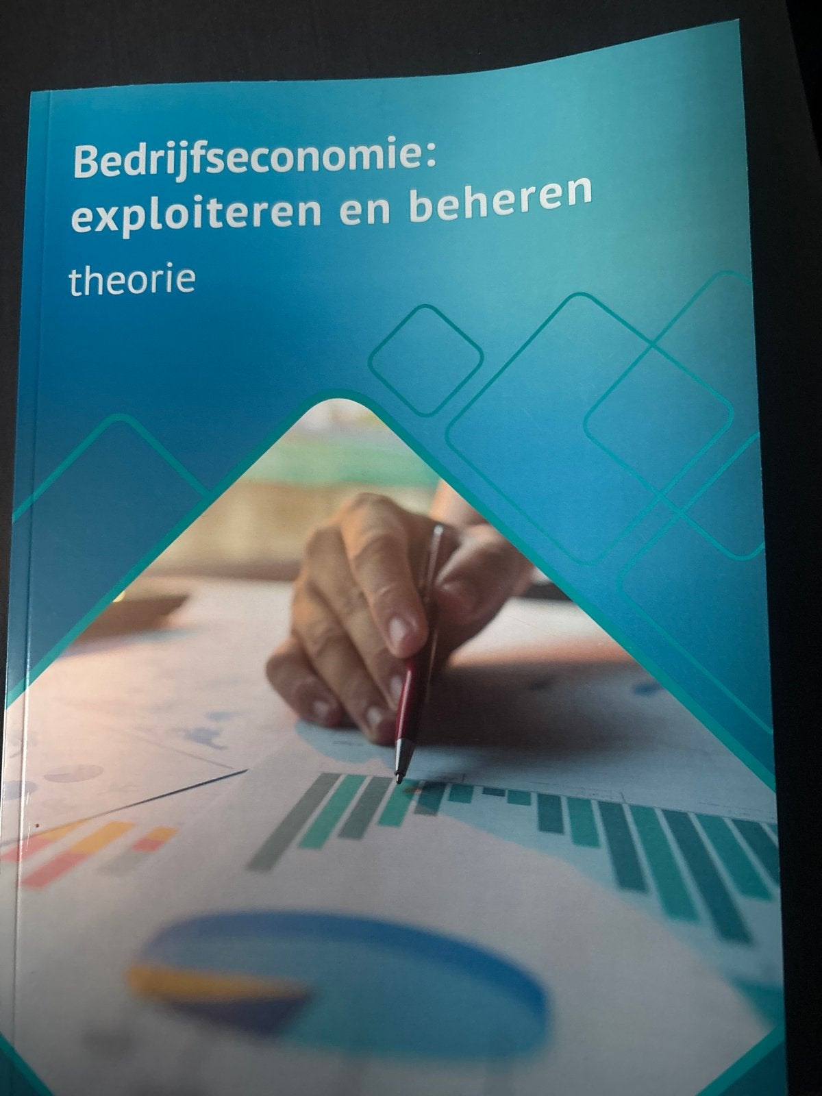 Bedrijfseconomie: exploiteren en beheren theorie, Boeken, Ophalen of Verzenden, Gamma, Gelezen, MBO