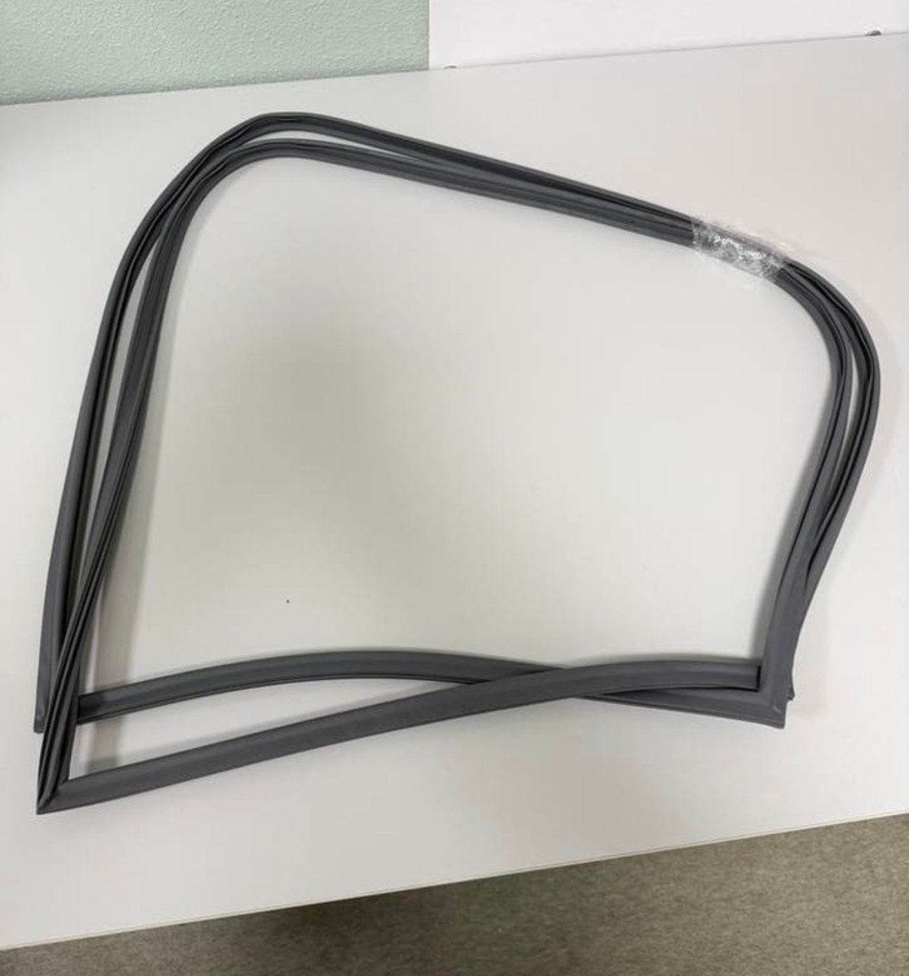 Frigoglass koelkast Deurrubber Set 2x R7015 CMV375 Nieuw, Nieuw, Ophalen of Verzenden, H, H