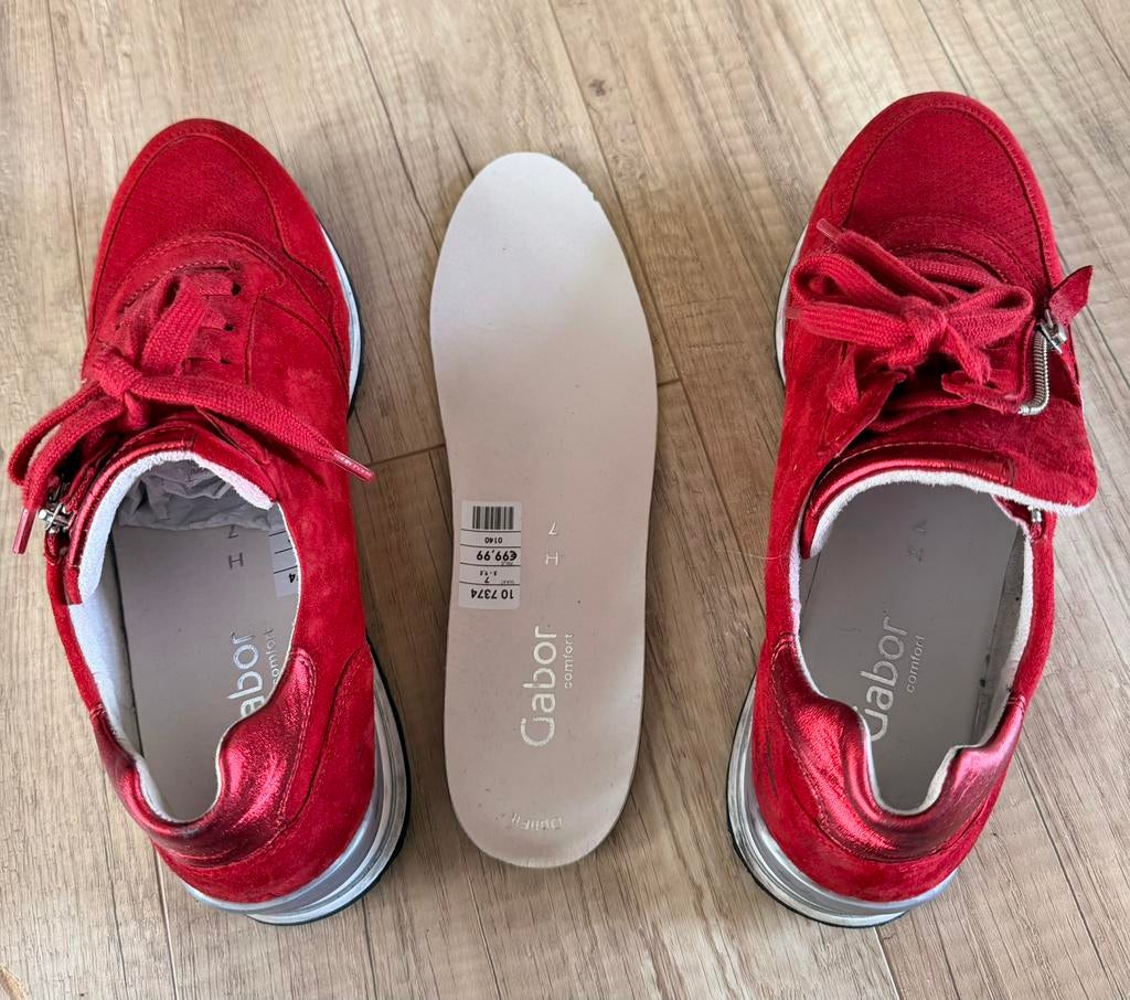 Gabor, ZGAN rood suede sneakers mt 7 H, Ophalen of Verzenden, Zo goed als nieuw
