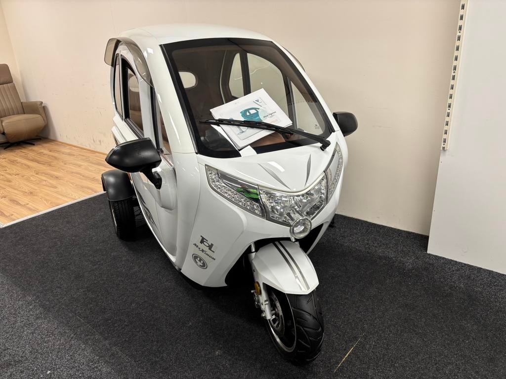 Move Vigorous overdekte scooter weinig km, Ophalen of Verzenden, Zo goed als nieuw, Elektrisch