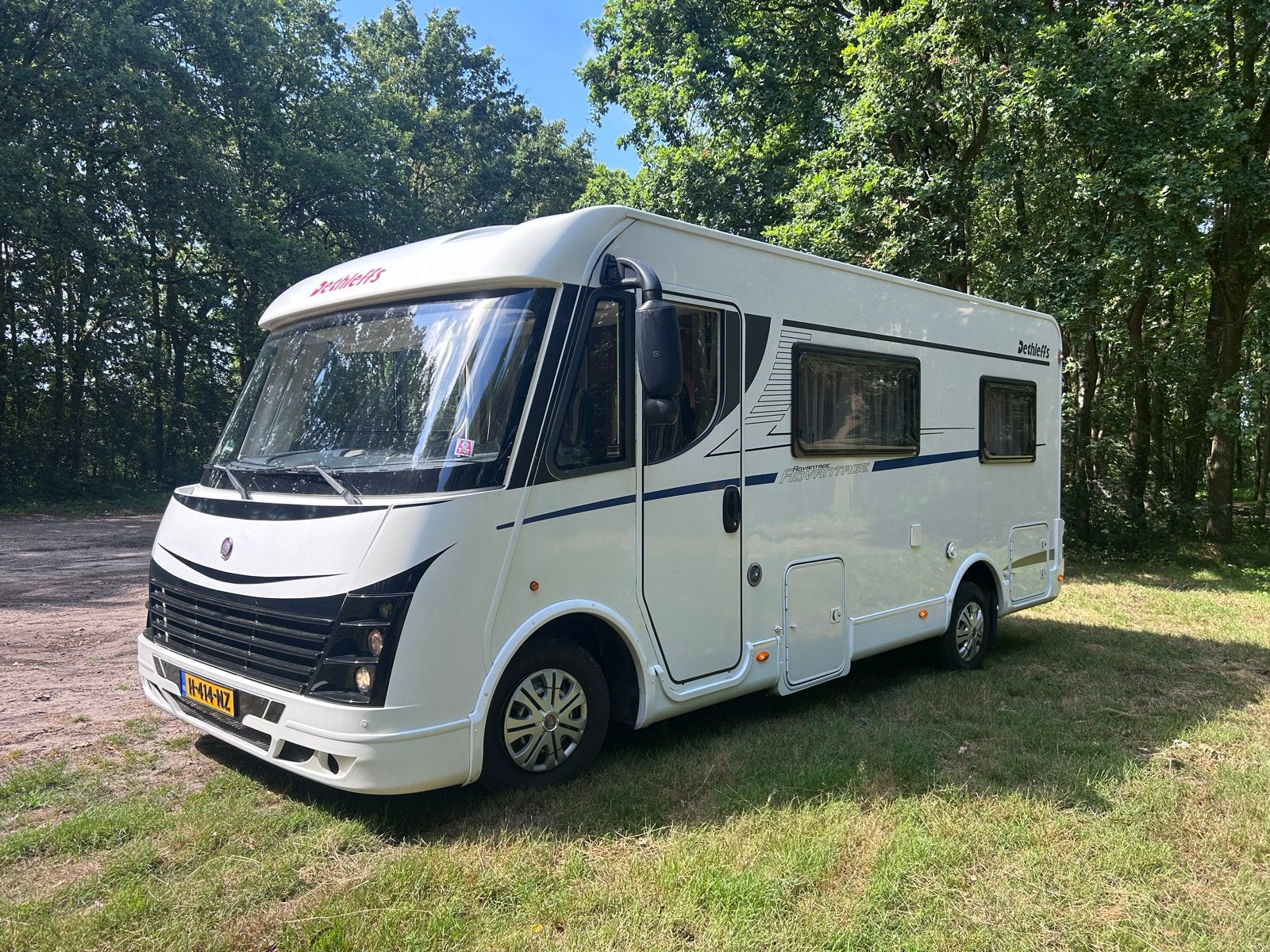Caravans And Camping Dethleffs