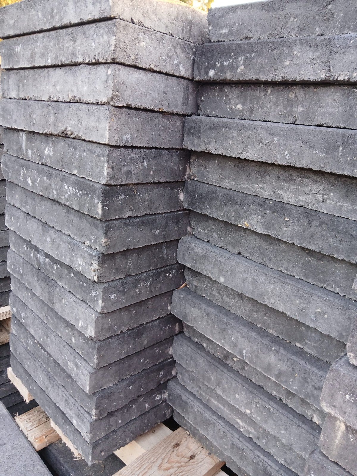 ruim 100m2 30 bij 30 tegels, Ophalen, Nieuw, 10 m² of meer, Beton