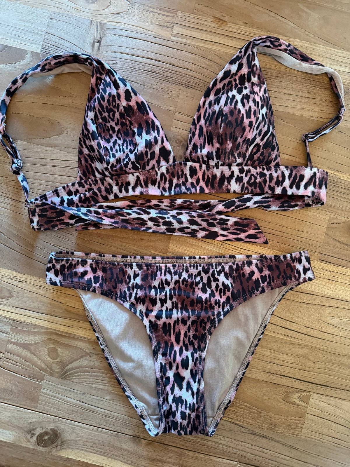 Hunkemöller Bikini Leopardprint, Kleding | Dames, Ophalen of Verzenden, Zo goed als nieuw, Meerkleurig, Bikini