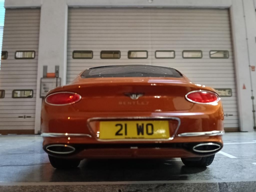 1:18 Top Speed Bentley Continental GT Coupe orange flame, Ophalen of Verzenden, Zo goed als nieuw, Auto, Overige merken