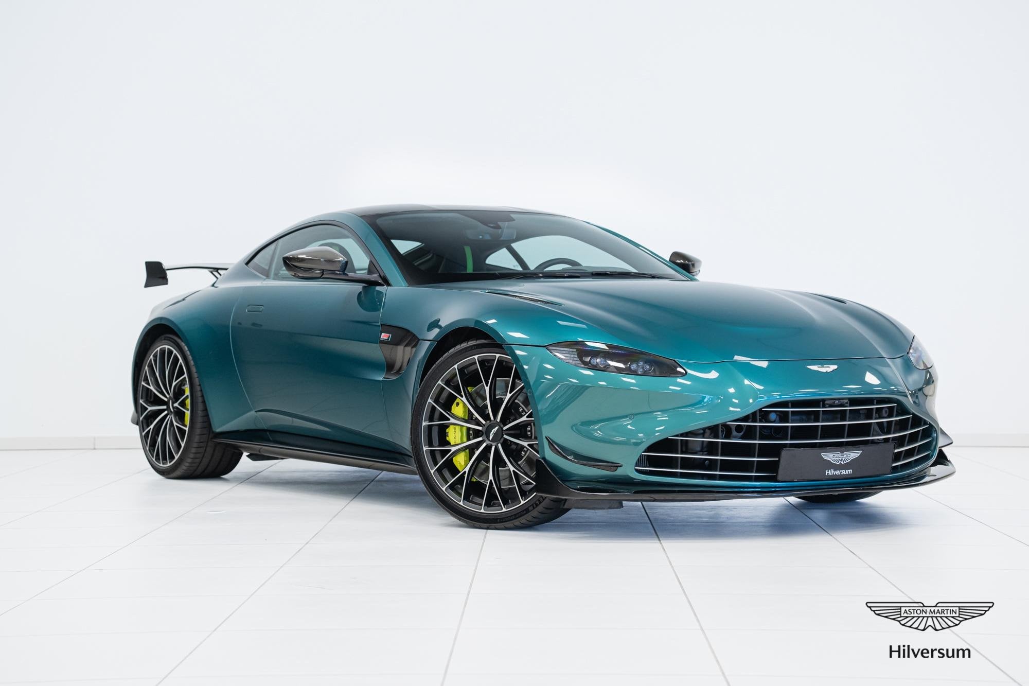 Aston Martin Vantage Coupe F1 Edition | 4.0 V8 | 1e Eigenaar, Auto's, Achterwielaandrijving, Gebruikt, Bedrijf, Grijs