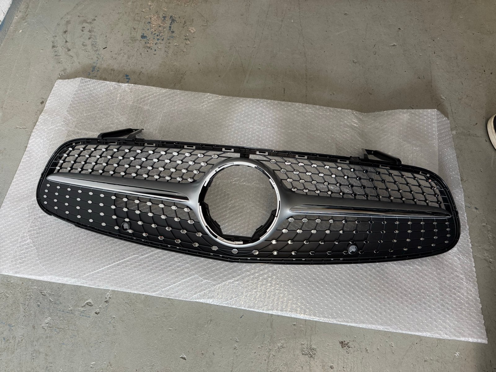 Nieuwe Mercedes-Benz Grille - Voor SL W231, Ophalen of Verzenden, Nieuw, Voor, Mercedes-Benz