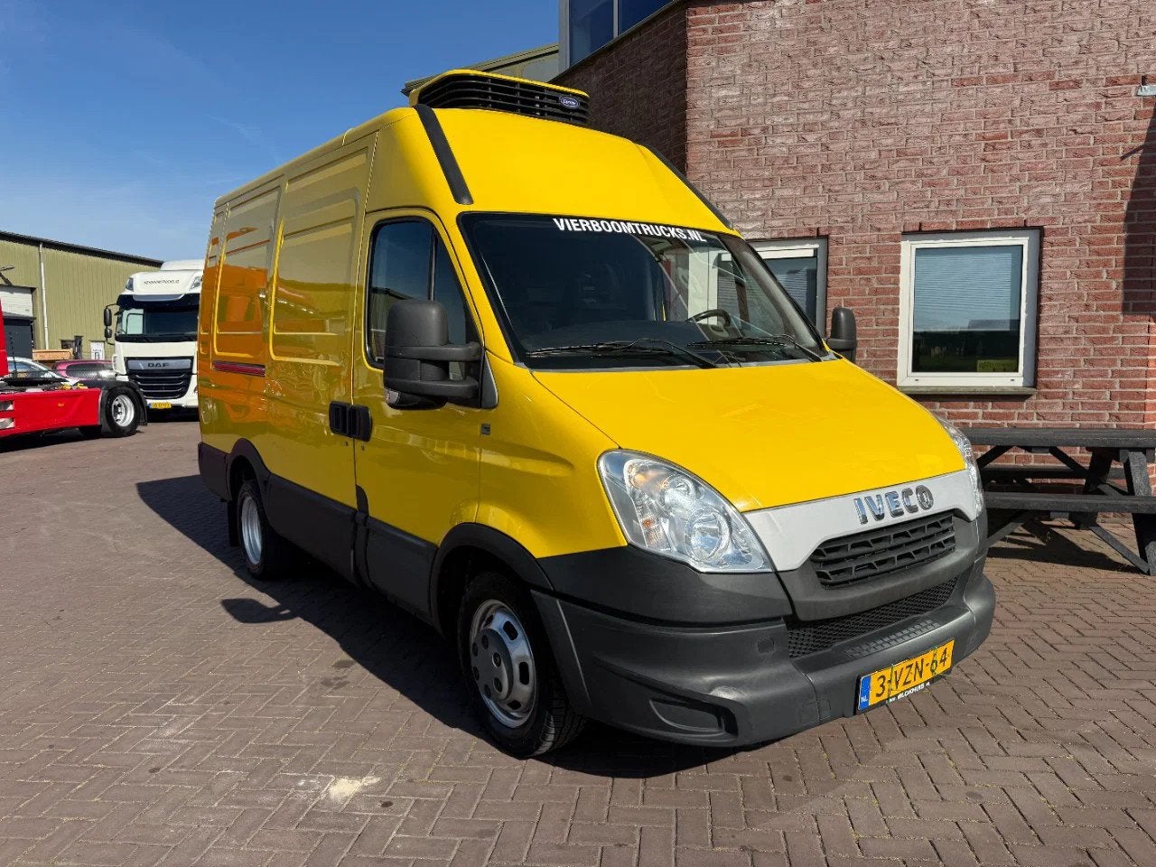 Iveco Daily 35C15 35C15 / Carrier Kuhlung / AHK mit luft / T, Achterwielaandrijving, Gebruikt, 4 cilinders, Iveco