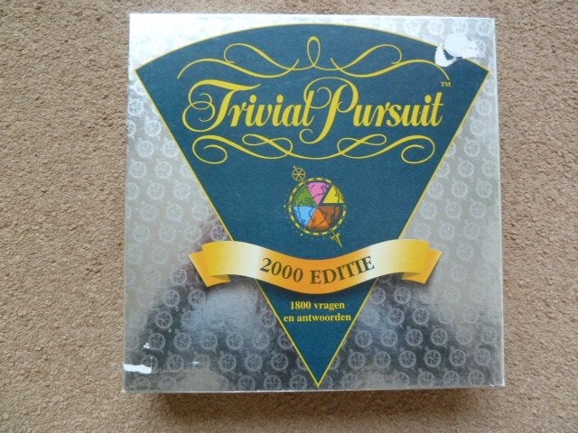 Trivial Pursuit 2000 editie nooit gebruikt, Ophalen of Verzenden, Nieuw