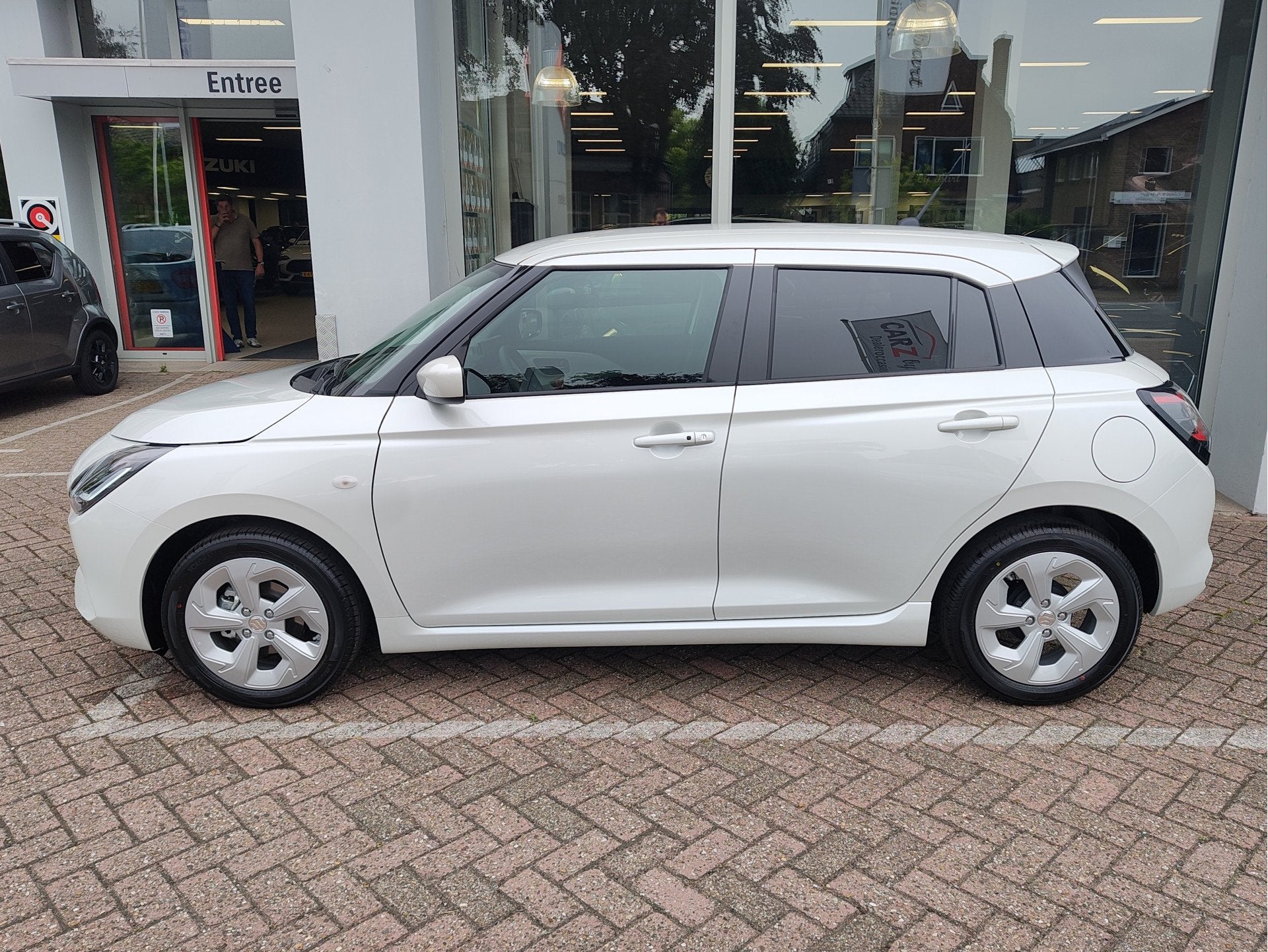 Suzuki Swift 1.2 SELECT SMART HYBRID Direct Leverbaar | Tot, Auto's, Suzuki, Voorwielaandrijving, 12 maanden, Stof, 82 pk
