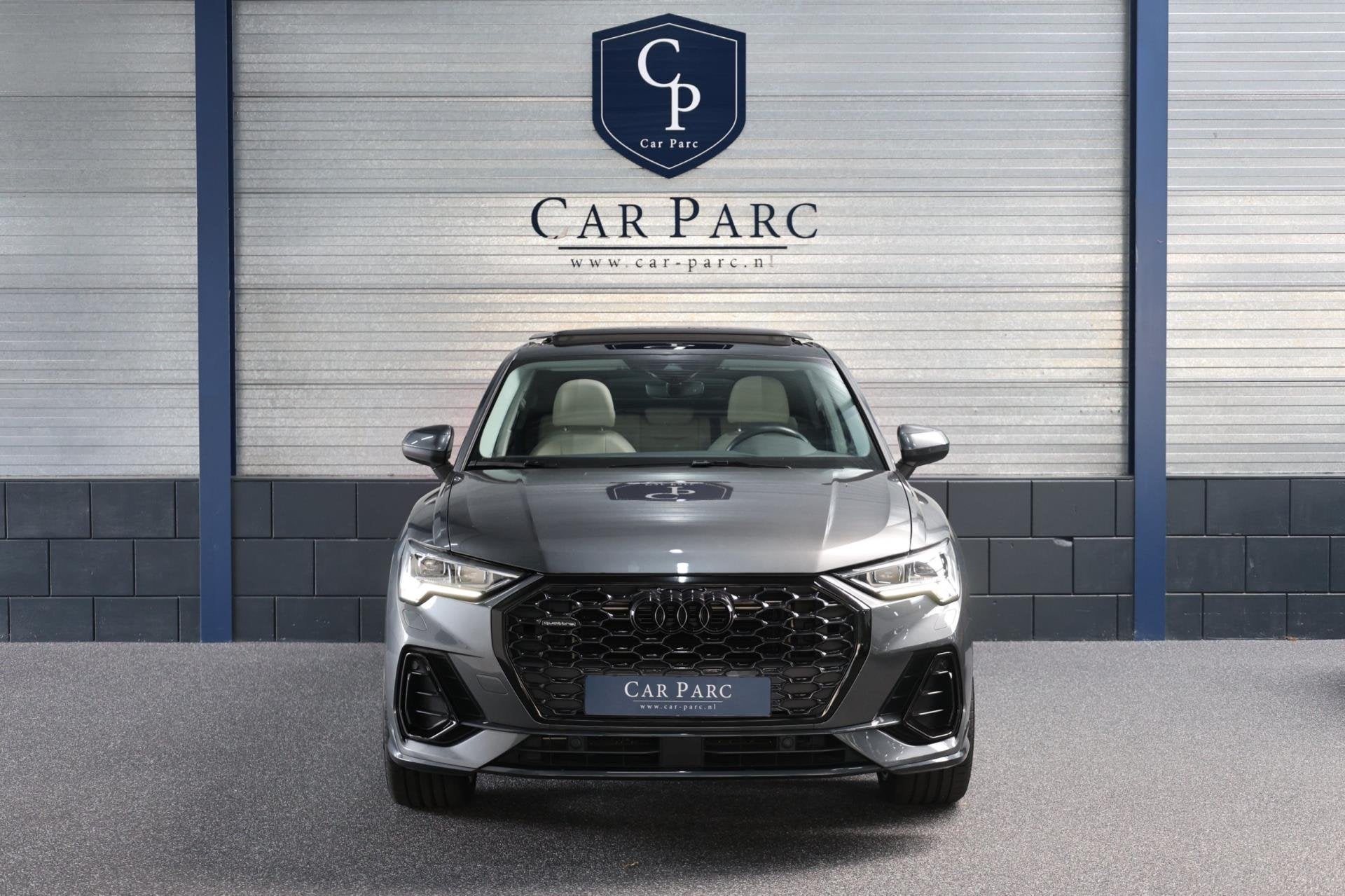 Audi Q3 Sportback 40 TFSI quattro S Edition 190+PK S-LINE/LE, Auto's, Audi, Automaat, Dealer onderhouden, Gebruikt, Euro 6