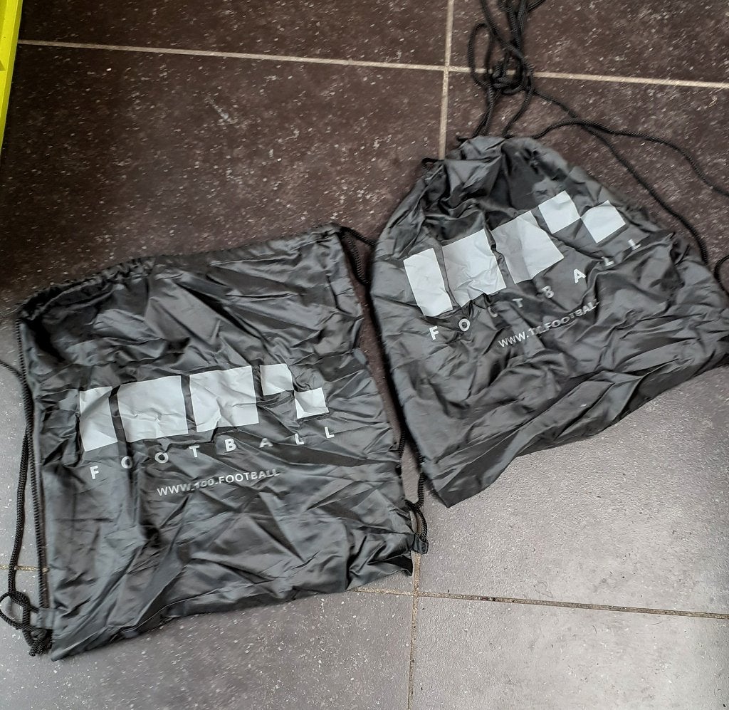 2 Gym / Sporttasjes, Ophalen of Verzenden, Zo goed als nieuw, Unisex kinderen