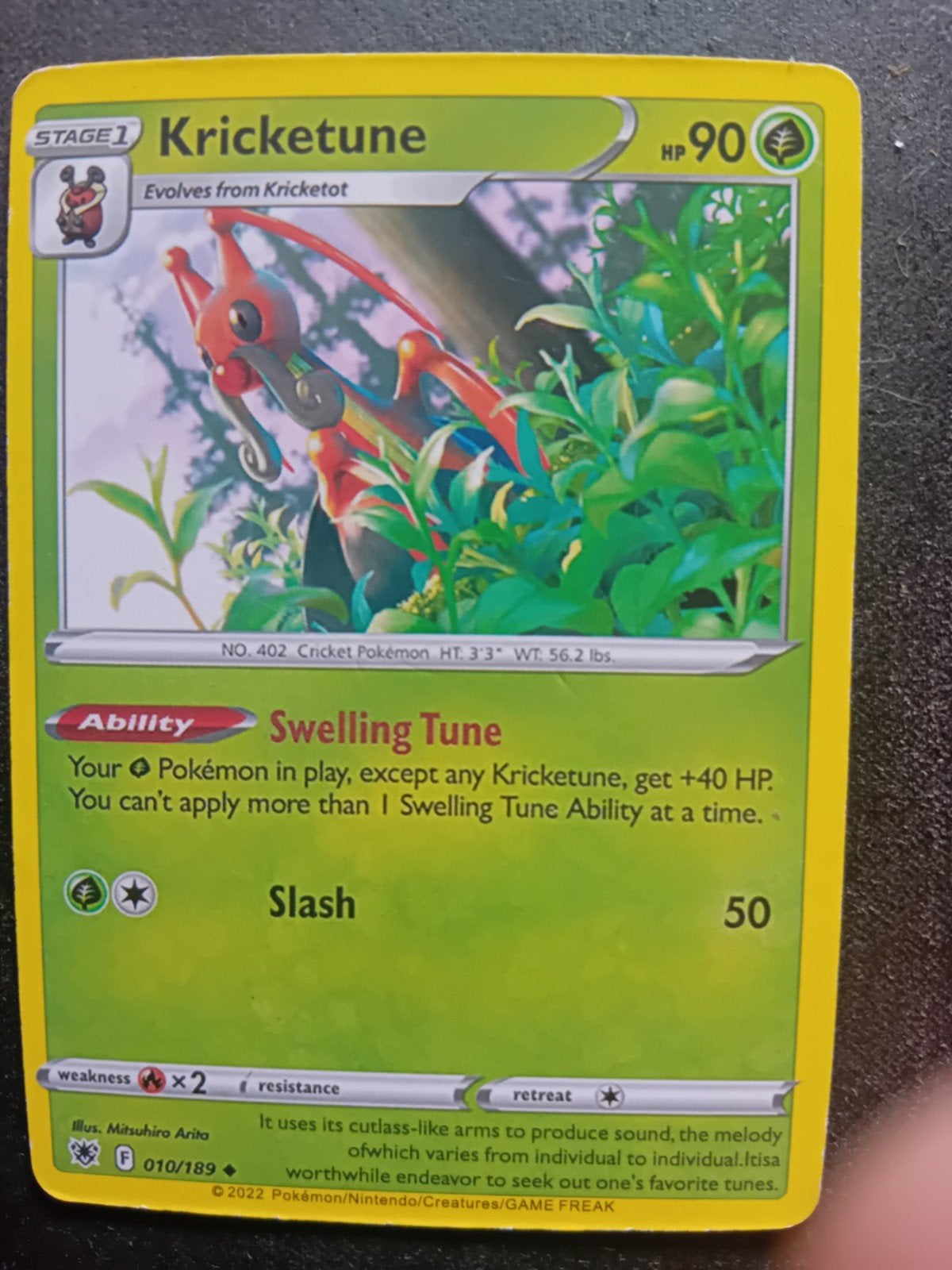 Pokémon Kaart: Kricketune (010/189) - Zo goed als nieuw, Ophalen of Verzenden, Zo goed als nieuw, Losse kaart, Foil
