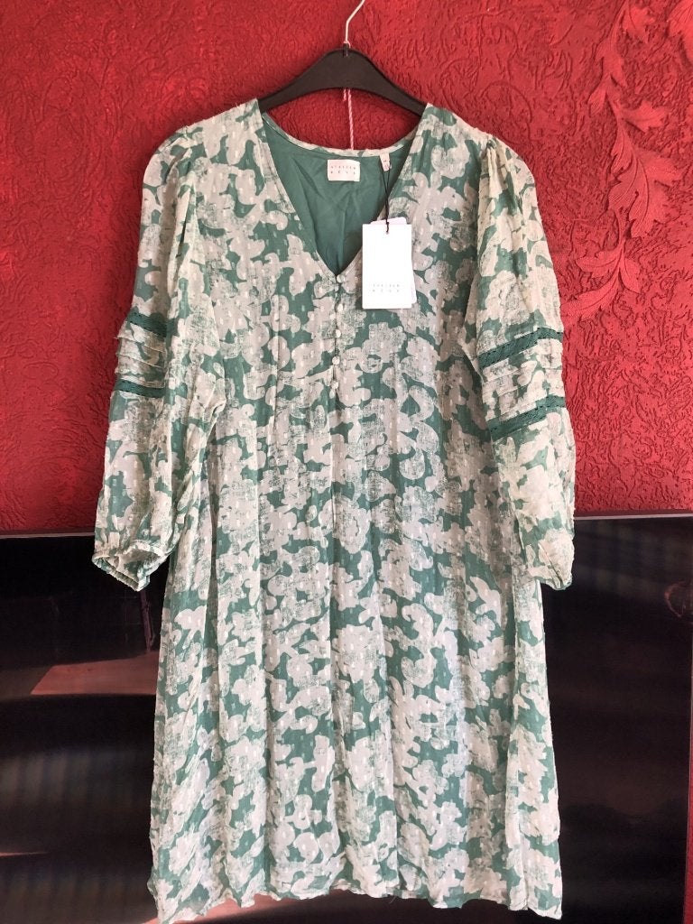 V) mm29 V) mm29 atelier rêve pastel groen/wit maat 36, Kleding | Dames, Verzenden, Nieuw, Atelier rêve, Maat 38/40 (M)