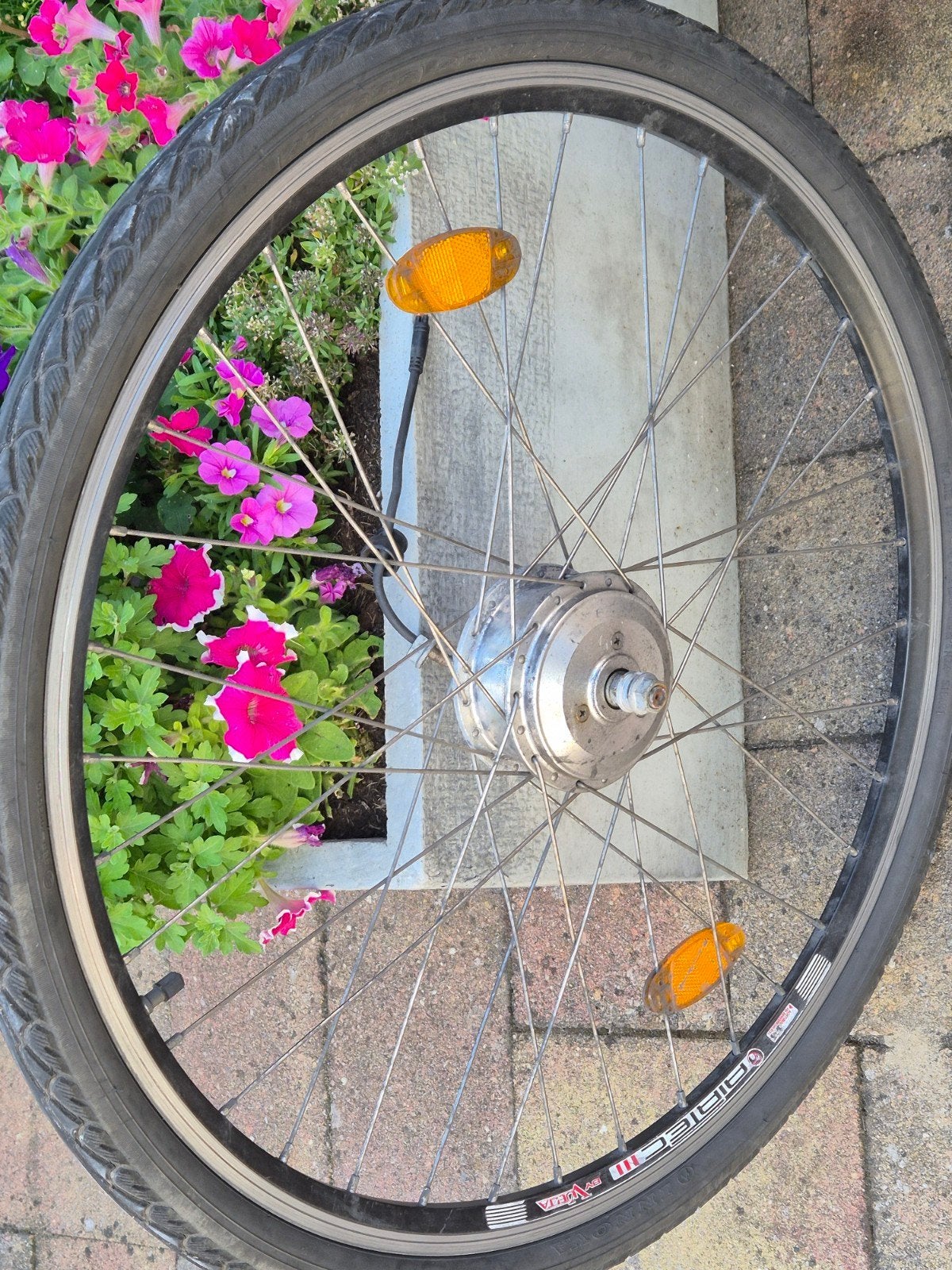 Voorwiel met motor 36V - AKM16042903069 28 inch, Fietsen en Brommers, Fietsonderdelen, Ophalen, Motor