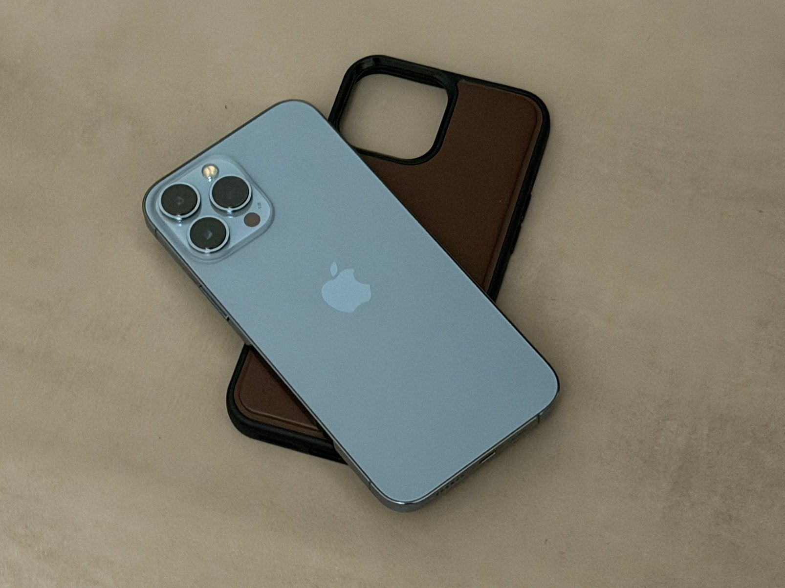 iPhone 13 Pro Max 256GB Sierra Blue - Z.G.A.N. + Hoes 99%, 256 GB, 99 %, Blauw, Ophalen of Verzenden