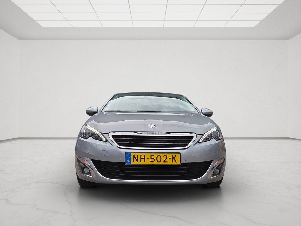 Peugeot 308 1.2 Blue Lease Premium, Voorwielaandrijving, Stof, Gebruikt, 49 €/maand