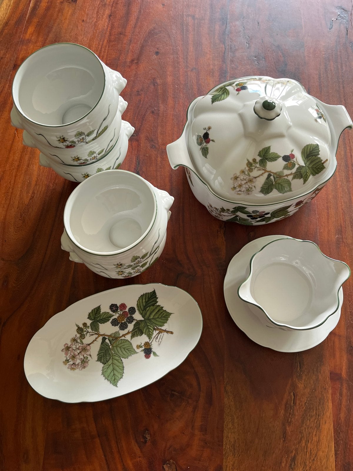 servies met bramenmotief Seltmann Weiden Waldbeere Gloria, Ophalen of Verzenden, Zo goed als nieuw, Porselein, Overige stijlen