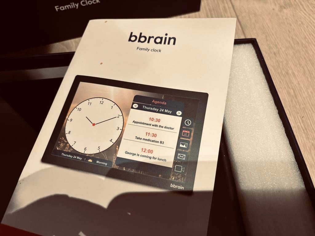 BBrain klok - Sprekende klok, Ophalen of Verzenden, Zo goed als nieuw, Staal, Overige merken