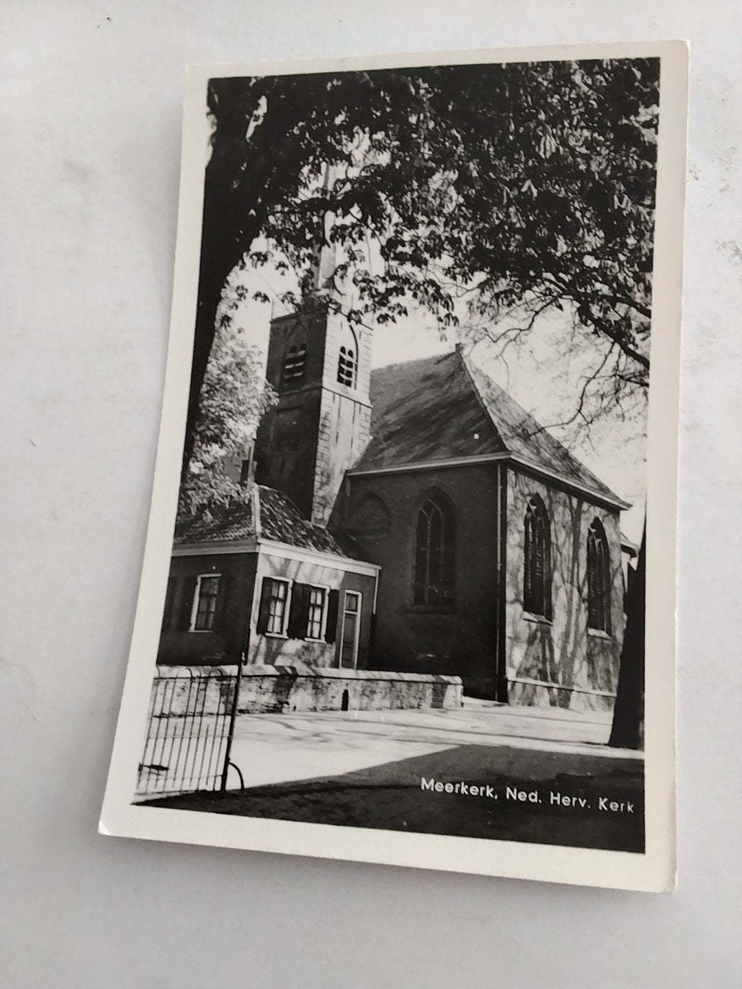 Oude Ansichtkaart Meerkerk, Ned. Herv. Kerk, Verzamelen, Ansichtkaarten | Nederland, Ophalen of Verzenden, 1960 tot 1980