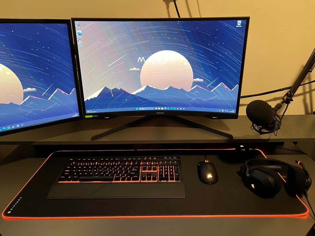 Samsung Odessey G7 - 240Hz QHD 1440p 1ms (gaming monitor), Computers en Software, Monitoren, Zo goed als nieuw, 1 tot 2 ms, In hoogte verstelbaar