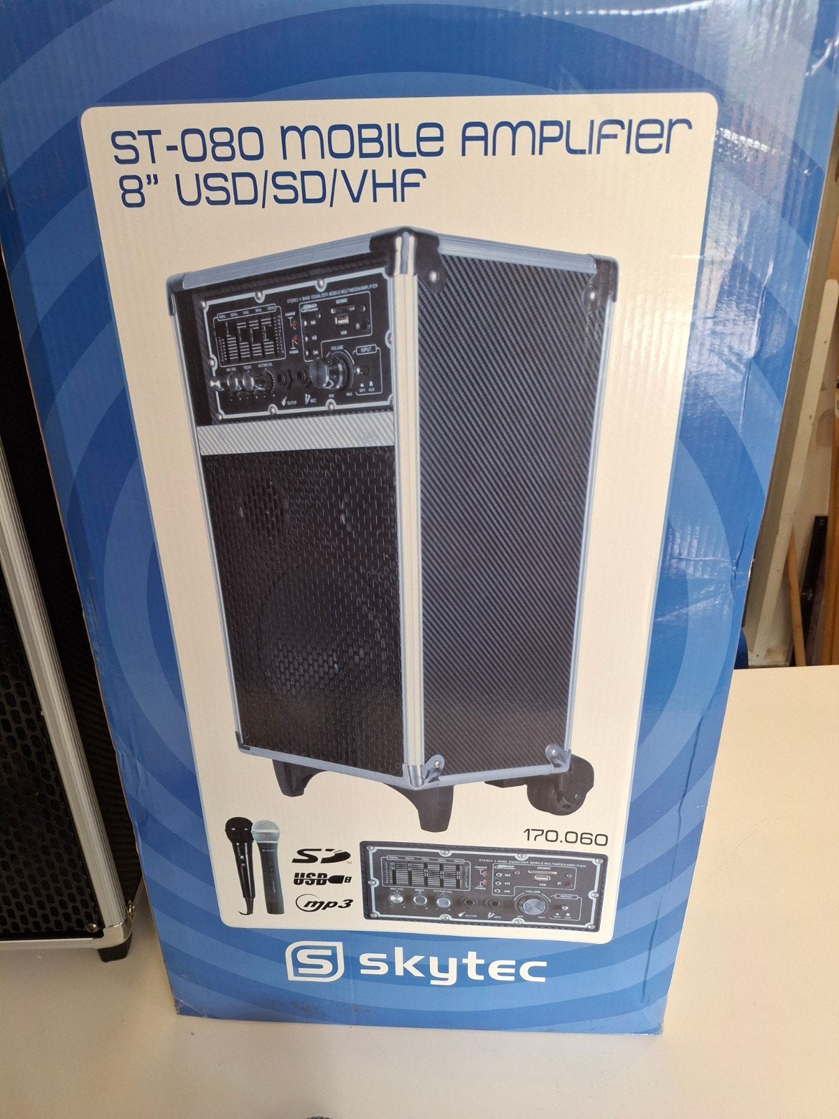 Skytec ST-080 Mobiele Versterker 8" USD/SD/VHF, Overige systemen, Zo goed als nieuw, 120 watt of meer, Ophalen