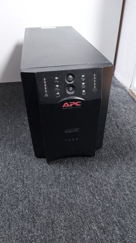 apc=smart-ups 1500 zonder batterijen., Ophalen, Gebruikt