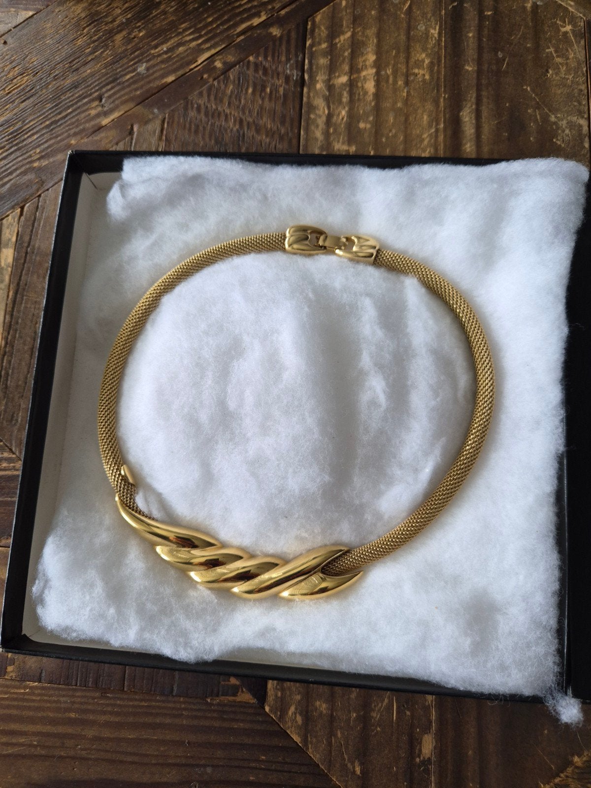 monet collier, Ophalen of Verzenden, Zo goed als nieuw, Goud, Overige materialen