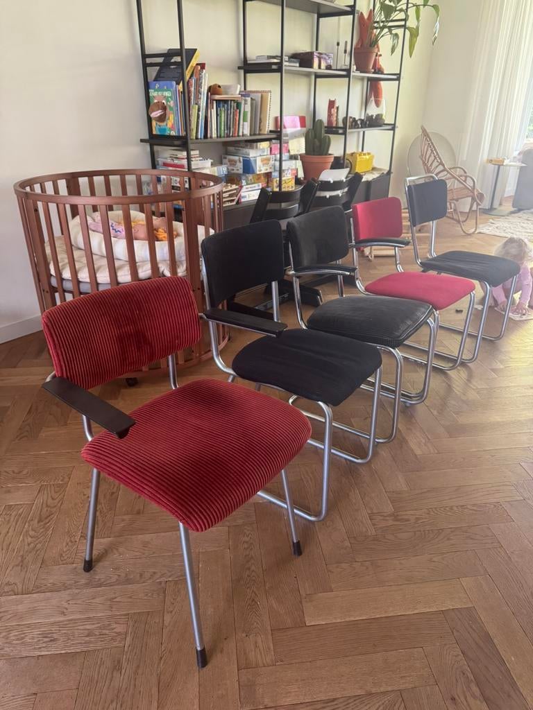 Buisframe stoelen, Ophalen, Zo goed als nieuw, Twee