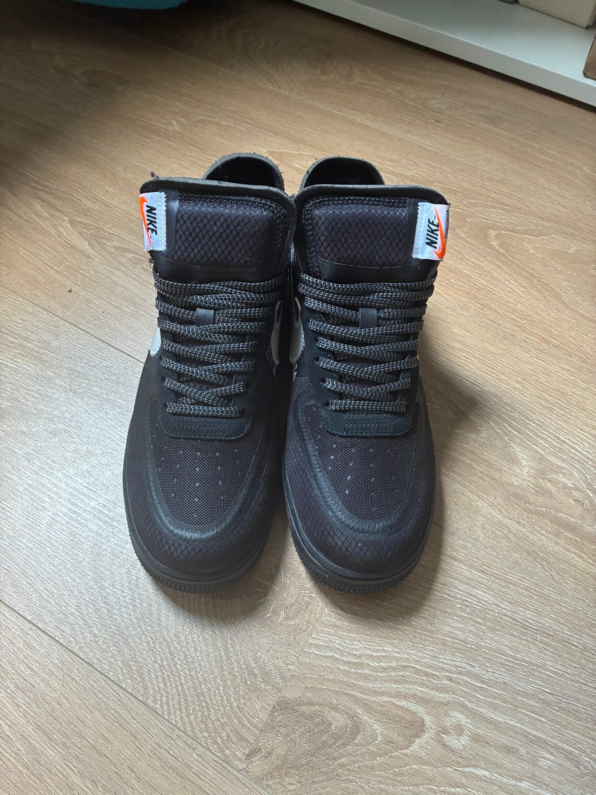 Zwarte Nike Air Force 1 - Maat 45 - Zo goed als nieuw, Verzenden, Zwart, Sneakers of Gympen, Zo goed als nieuw