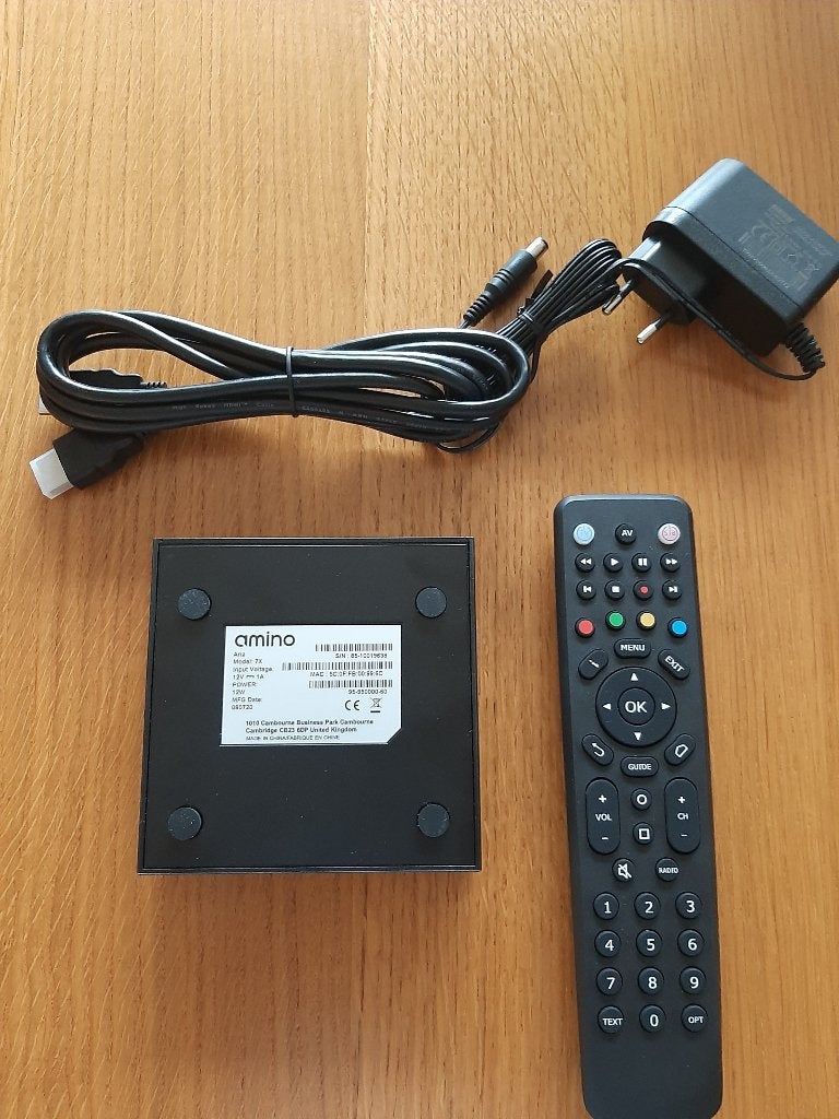 nieuwe Amino Aria model 7X decoder caiway compleet, Ophalen, Nieuw, Decoder