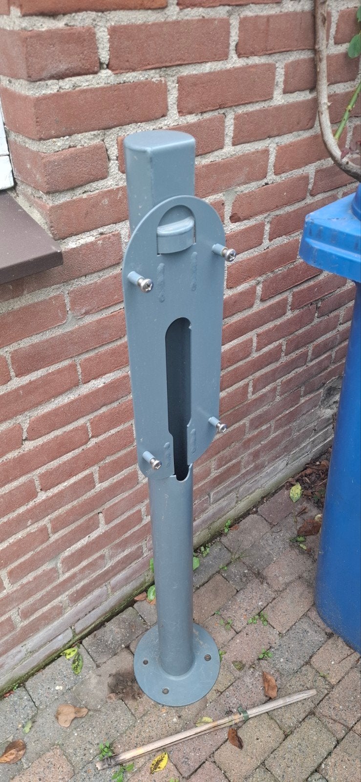 Laadpaal onderstel Lolo (NewMotion) - Gebruikt, Auto diversen, Ophalen, Zo goed als nieuw, Laadpaal