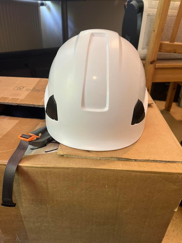 Portwest Hoogte Endurance Helm Wit, Ophalen of Verzenden, Zo goed als nieuw
