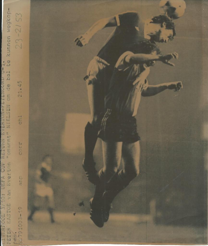 1979-1980 - persfoto ANP Everton - Feyenoord, Verzamelen, Sportartikelen en Voetbal, Verzenden, Zo goed als nieuw, Feyenoord, Overige typen