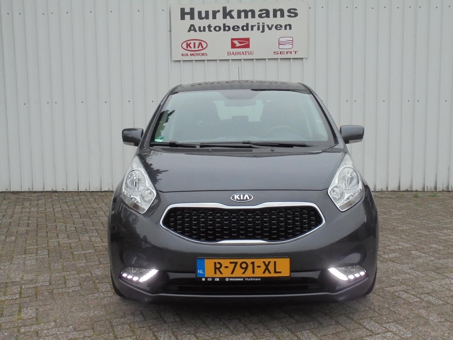 Kia Venga 1.6i AUTOMAAT HOGE INSTAP NAVIGATIE TREKHAAK, Auto's, Stof, Gebruikt, 4 cilinders, Bedrijf