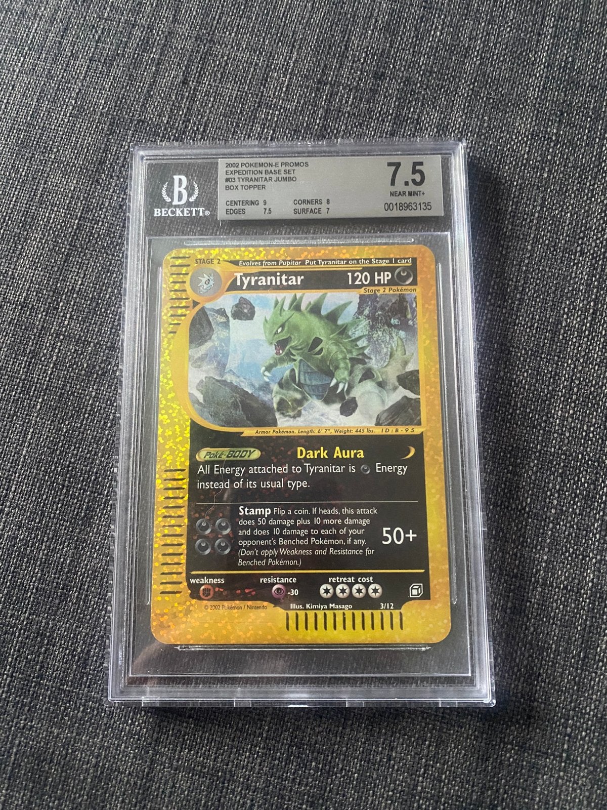 Jumbo Tyranitar graded slab - 2002 pokemon promo box topper, Ophalen of Verzenden, Zo goed als nieuw, Losse kaart, Foil